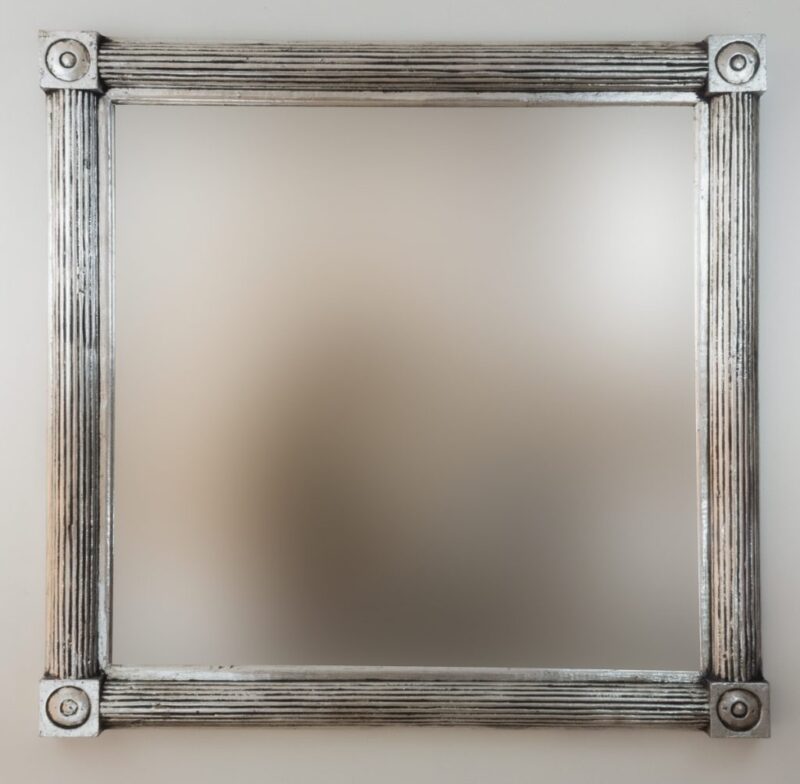Espejo decorativo de madera Bulig Sisir de 100x100cm en Plata (envejecida)