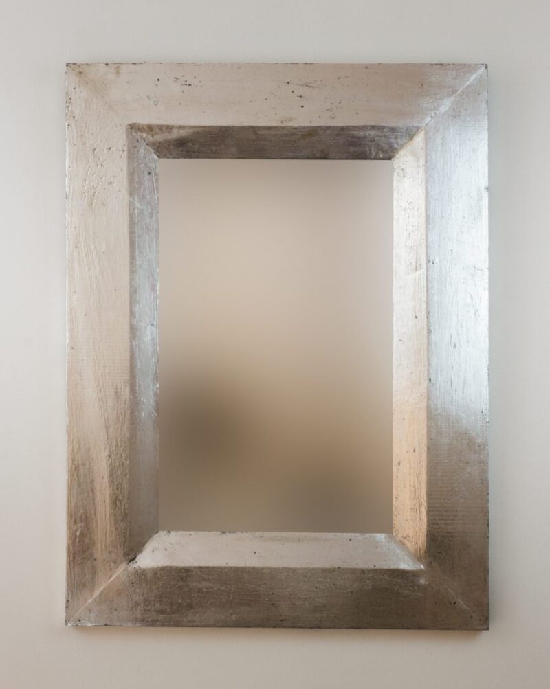 Espejo decorativo de madera Flat Miring de 60x80cm en Plata (envejecida)