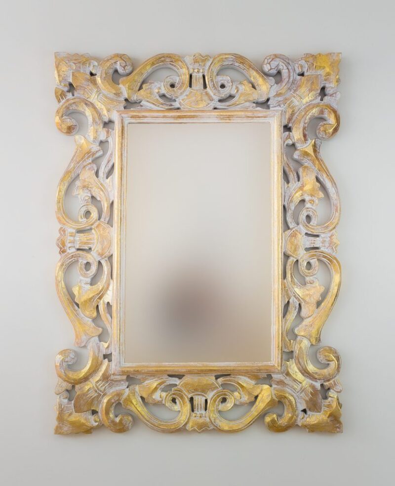 Espejo decorativo de madera Tanduk de 60x80cm en blanco y pan de oro