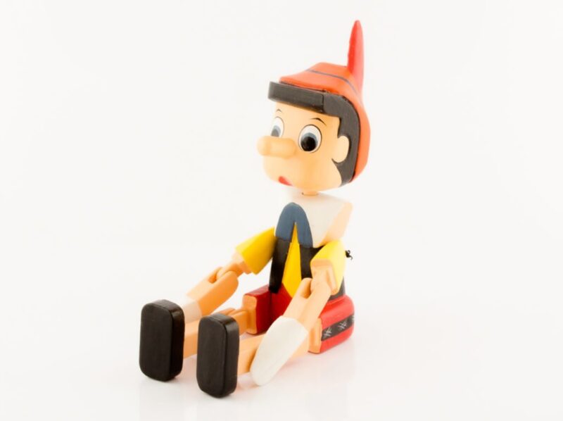 Figura Pinocho 40cm rojo