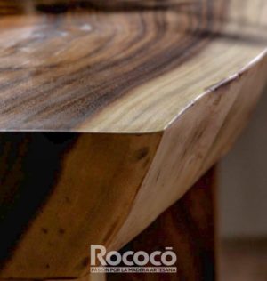 Mesa de suar detalle de madera