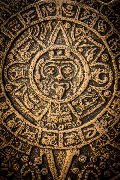 Calendario maya decorativo pedestal