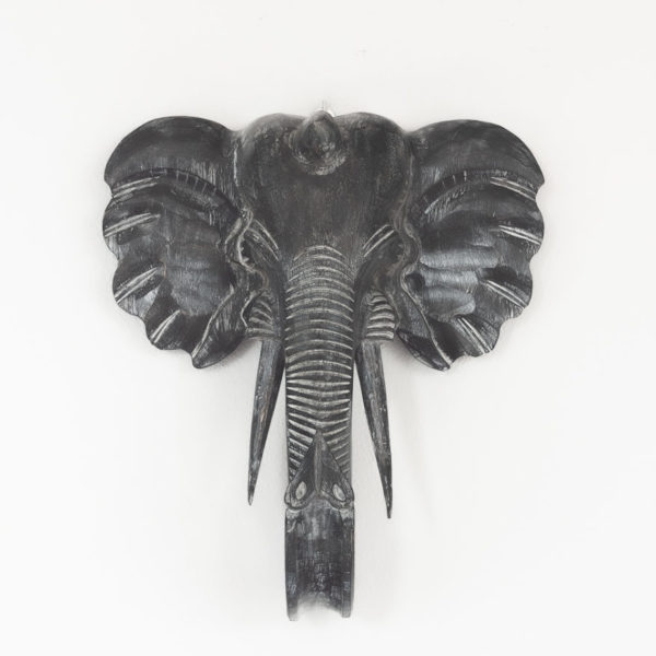 Figura elefante de pared tallada en madera de 50x45cm. Acabado negro