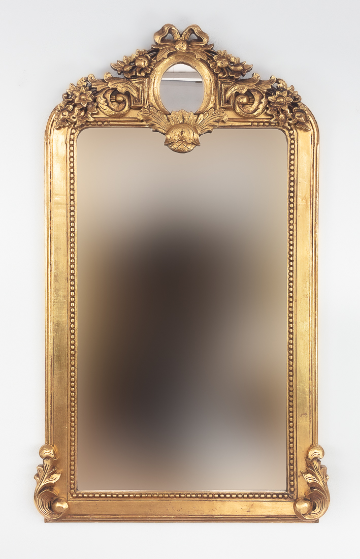 Precioso espejo decorativo acabado en pan de oro
