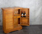 Mueble bar de madera de Teca
