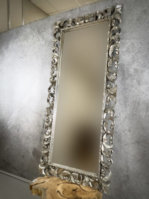 Espejo de pared decorativo Tommy Temple en Plata envejecida de 170x80cm