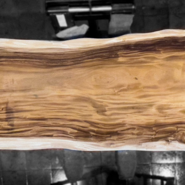 Mesas de Suar en madera maciza de 180 cms