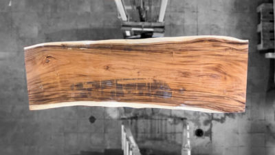 imagen-real-mesa-de-madera-de-suar-de-317x89-96-108-y-7-de-grosor
