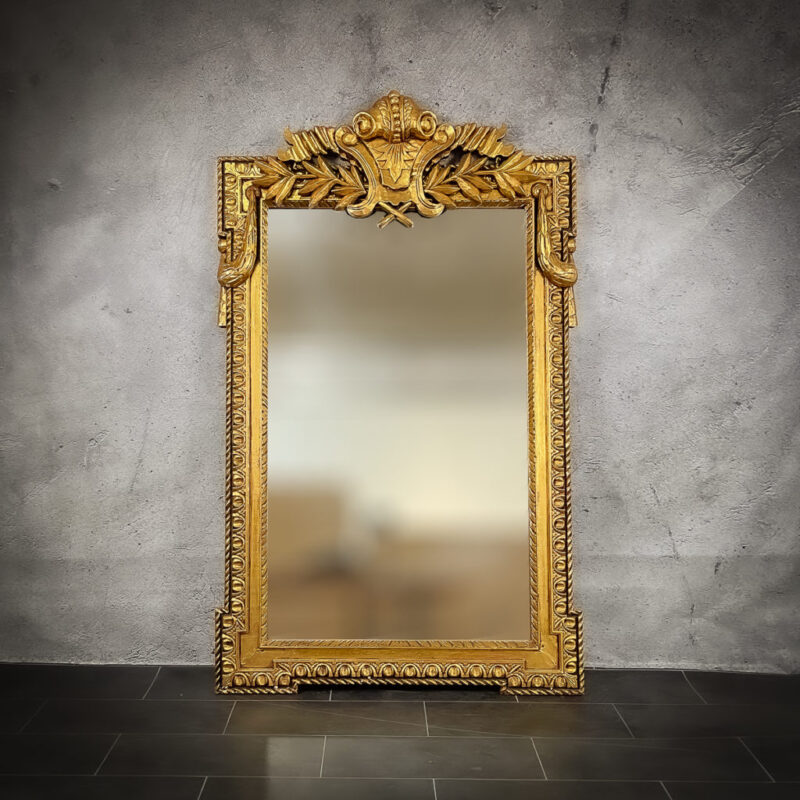 Espejo decorativo de madera Roman Greeco de 165x100 en Oro (envejecido)