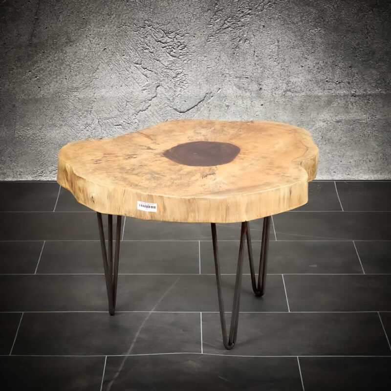 Mesa auxiliar de madera de Tamarindo de 68x66x47cm