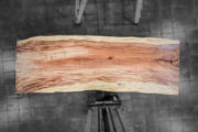 **Imagen real** Mesa de madera de Suar de una pieza de 300x100/101 y 8 cm de grosor