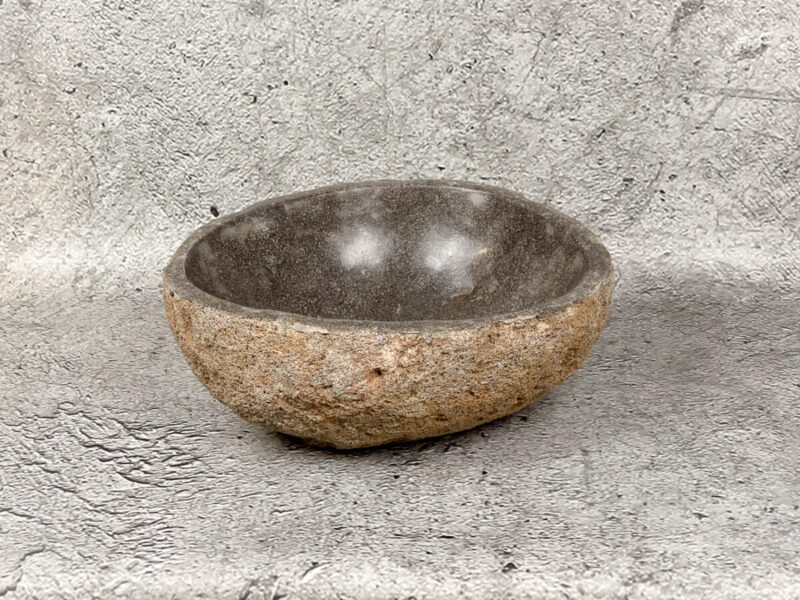 Lavabo natural pequeño de piedra de rio (imagen real). De 38x30cm