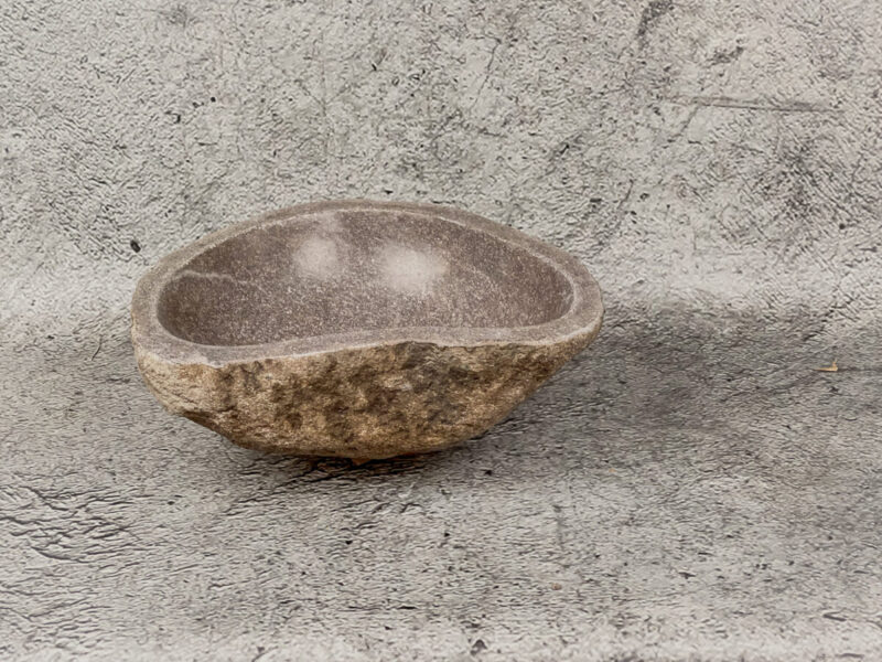 Lavabo natural pequeño de piedra de rio (imagen real). De 36x28cm
