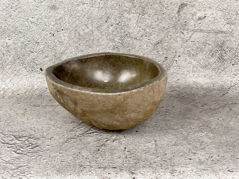 Lavabo natural pequeño de piedra de rio (imagen real). De 34x27cm
