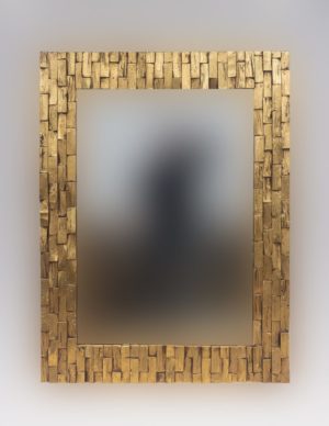 Espejo decorativo de madera Catak Bendy de 120x90 en Oro (envejecido)