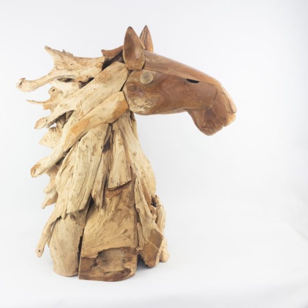 Cabeza decorativa de caballo realizada con raçices de teca